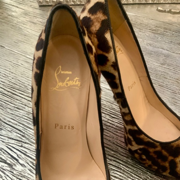 AUTHENTIC LEOPARD PRINT CHRISTIAN LOUBOUTIN HEELS - Picture 7 of 16
